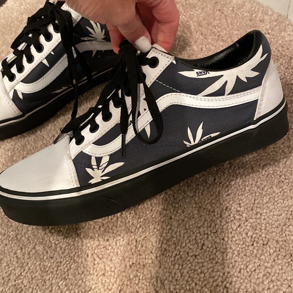 VANS OLD SKOOL CUSTOM MADE SHOE Size 9.5 - Picture 9 of 17